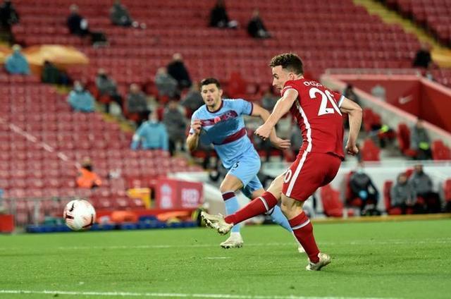  教练临场变阵助球队逆转取胜